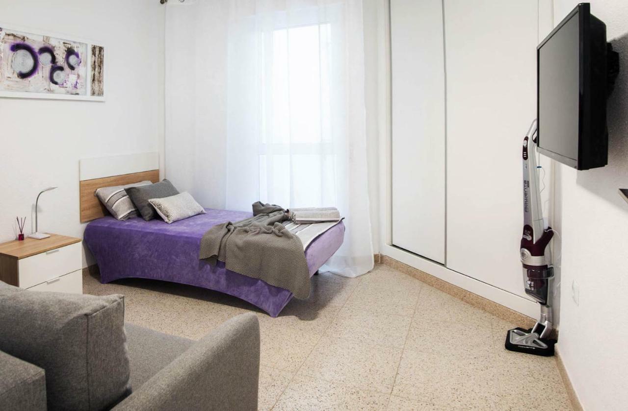 Holiday Royal Suite Concordia ตอร์เรเวียคา ภายนอก รูปภาพ