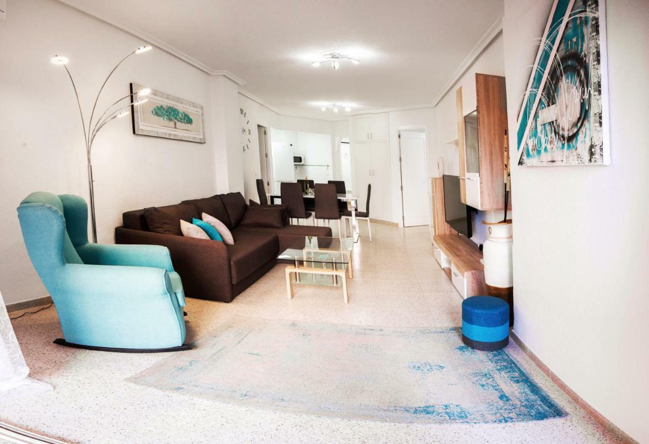 Holiday Royal Suite Concordia ตอร์เรเวียคา ภายนอก รูปภาพ