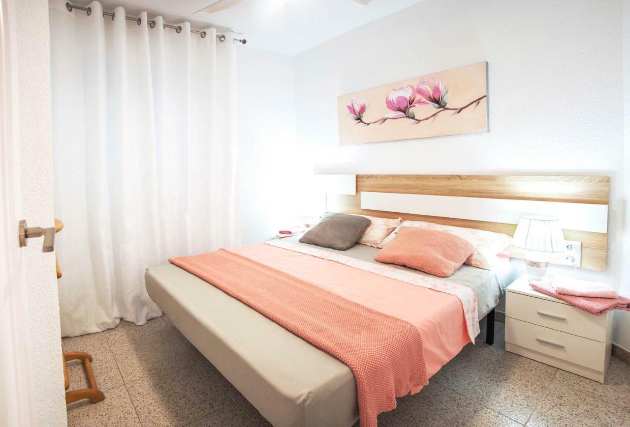 Holiday Royal Suite Concordia ตอร์เรเวียคา ภายนอก รูปภาพ